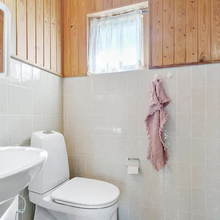 3 Bedroom Beautiful In Sydals Ferienhaus *