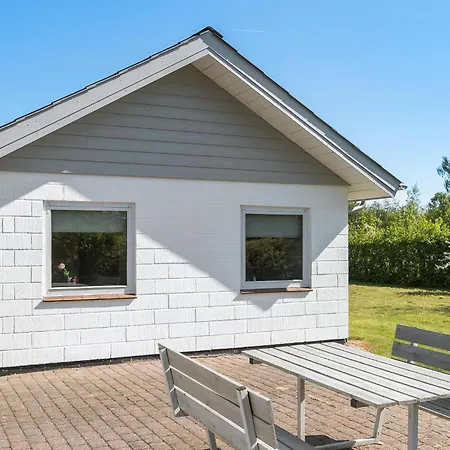 3 Bedroom Beautiful In Sydals Ferienhaus Nedre Lysabild