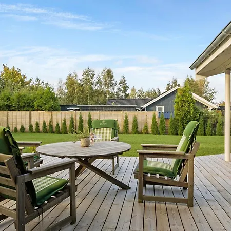 Holiday home 3 Bedroom Beautiful In Sydals *